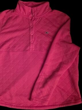 Vineyard Vines Quilted Snap Pullover in Hot Pink